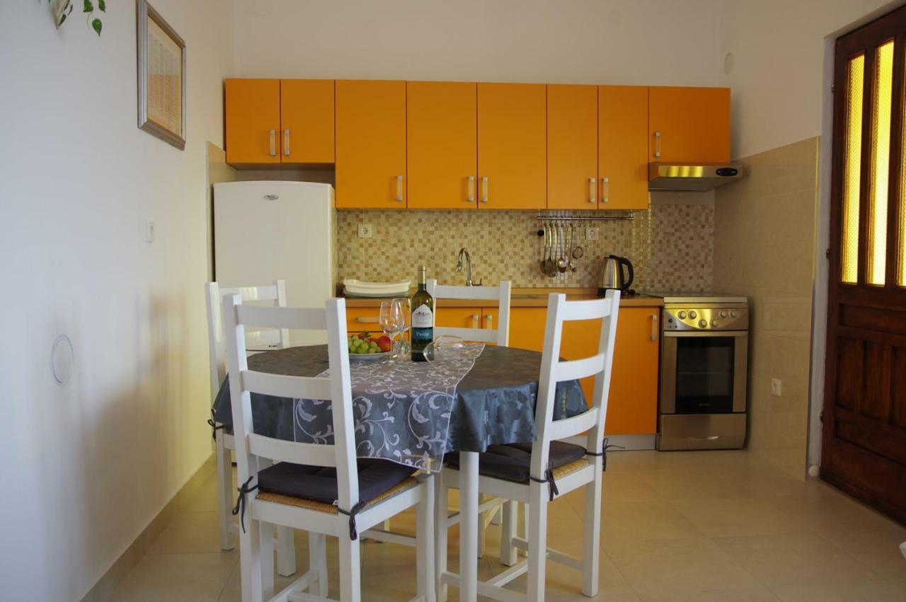 Apartments Sonja Podgora Buitenkant foto